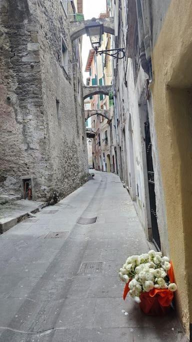 Car.Lo. Casa Vacanze Dolceacqua Extérieur photo