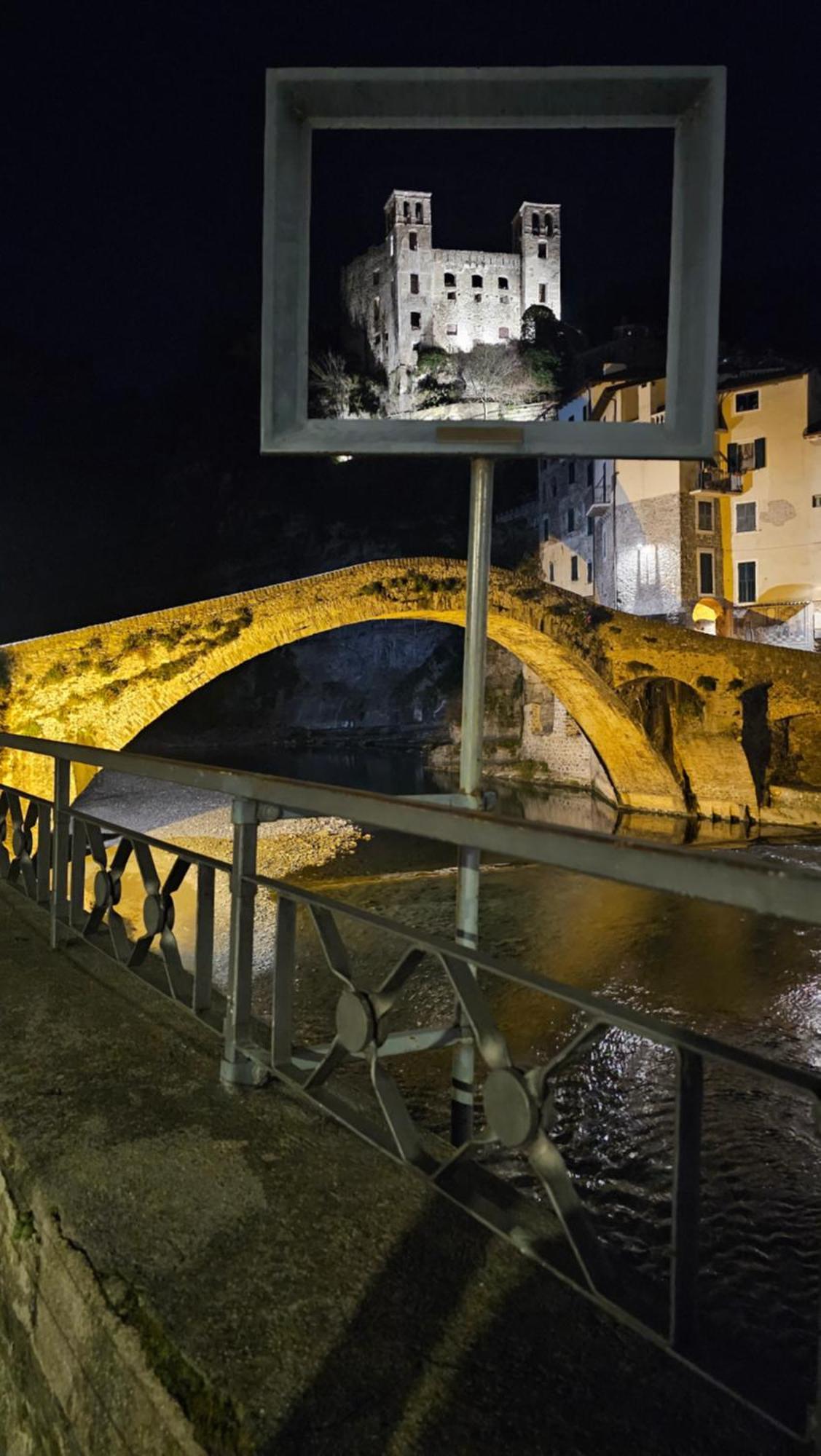 Car.Lo. Casa Vacanze Dolceacqua Extérieur photo